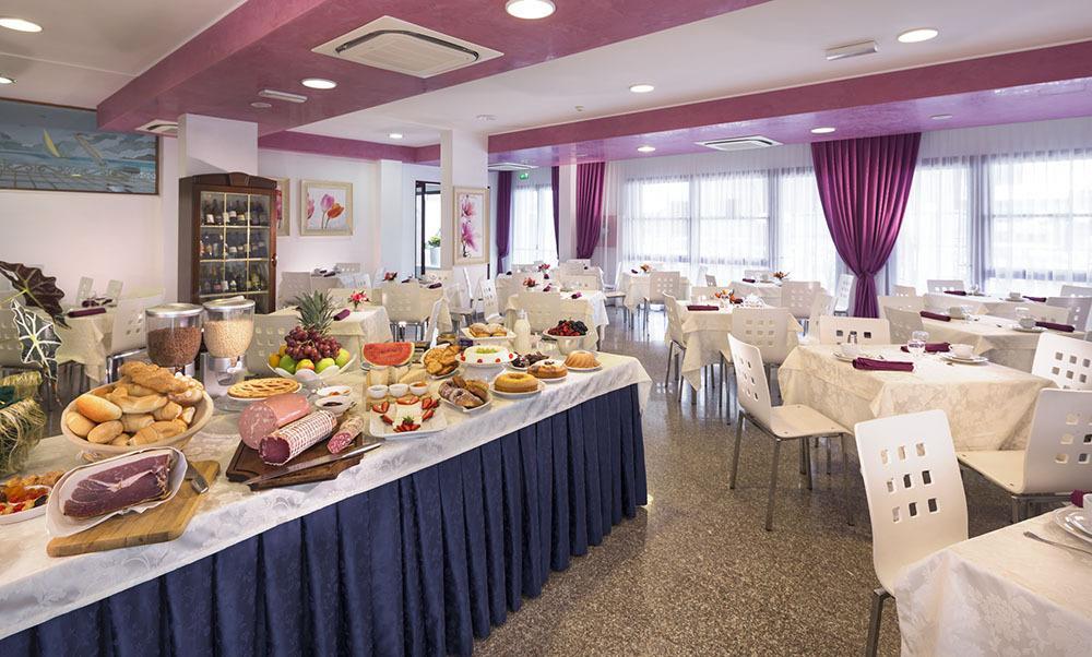 Hotel Capinera Rimini Luaran gambar